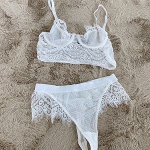 White lace set